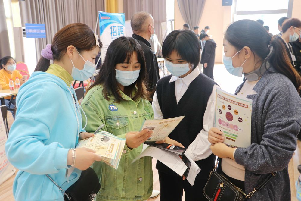 1635413552670757.jpg IMG_9907_毒霸看图_副本.jpg