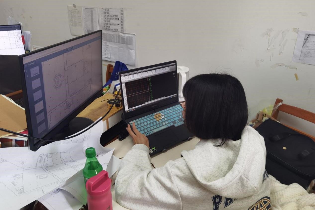 1684283945277642.jpg 图3  参赛选手通过分屏进行比赛.jpg